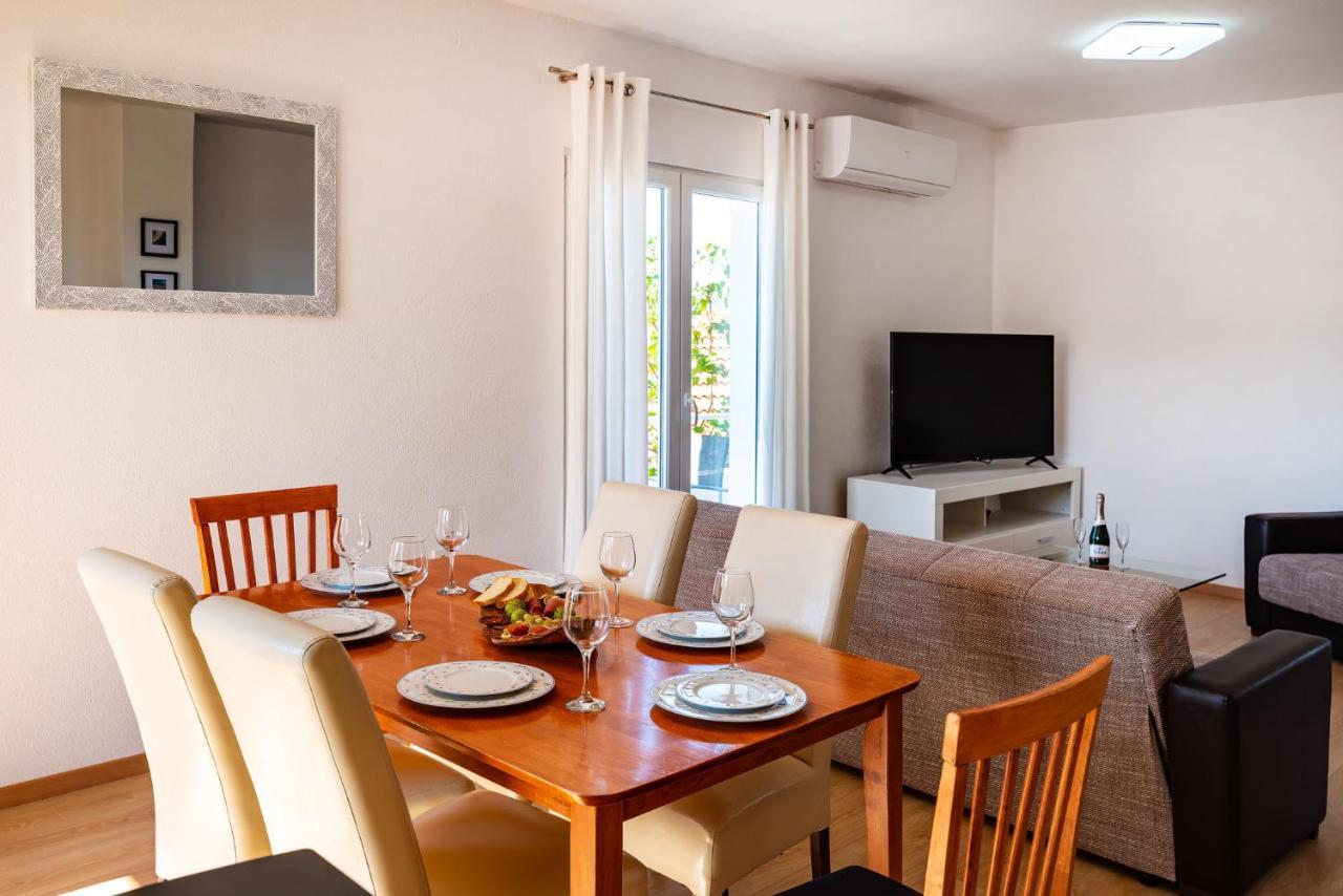 Apartment Maia Lena For Family Jasenice  Buitenkant foto